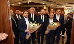 Başkan Arı, Hizmet-İş Nevşehir Şubesi’nin Genel Kuruluna Katıldı