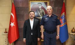 Belediye Başkan Arı’dan Jandarma Komutanı Çelik’e Ziyaret