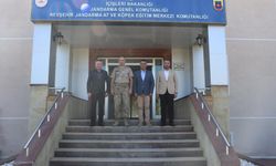 Güneş'ten Jakem Komutanı ve Gençlik ve Spor İl Müdürüne Hayırlı Olsun Ziyareti