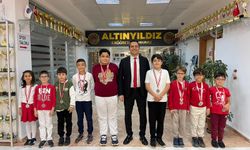 29 Ekim Cumhuriyet Bayramı Satranç Turnuvasında Dereceler Altınyıldız'ın