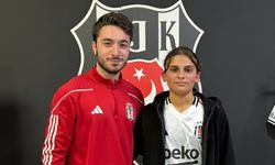 Nevşehirli Ecrin Beşiktaş Kadın Futbol Takımı Antrenmanlarında