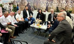 Tamer Karadağlı, Antalya'da Kapadokya Standını Ziyaret Etti
