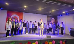 Simya Kolejinde Öğretmenler Günü Coşkuyla Kutlandı