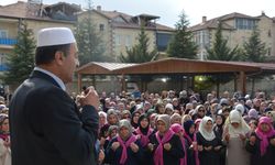 Ürgüplü Umreciler Dualarla Uğurlandı