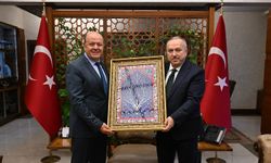 Nevşehir’de Uluslararası Esnaf Birliği İlk Ziyaretini Vali Fidan’a Gerçekleştirdi