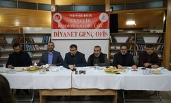 Rektör Aktekin Nevşehir'de üniversite öğrencileriyle hasbihal