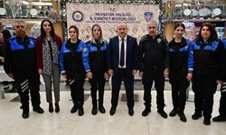 Vali Fidan, Seramik Sergisine Katıldı