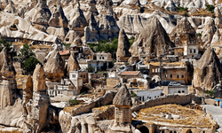 Kapadokya’da ‘basit onarım ve temizlik izinleri’ için 1 yıllık süre uyarısı