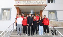 Nevşehirli Güreşçilerden İl Müdürü Keskin'e Ziyaret