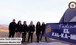 Kapadokya'da Sıcak Hava Balonları “Kadına Şiddete DUR!” Dedi