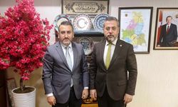 Milletvekili Özgün Mecliste Özel Konuklarını Ağırladı