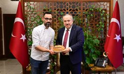 Nevşehir Valisi Ali Fidan’dan Organik Ekmek Üreticisi Hamdi Gözübüyük’e Tebrik