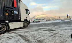 Nevşehir'de buzlanma kazaya neden oldu