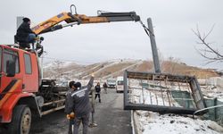 Nevşehir’de Sahipsiz Totem ve Levhalar Kaldırılıyor