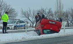 Nevşehir Gülşehir Yolunda Kaza: Otomobil Takla Attı