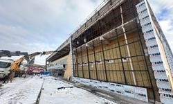 Nevşehir, 2 Bin 500 Kişilik Spor Salonu İçin Gün Sayıyor