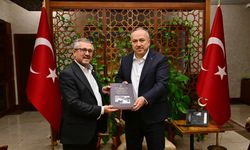 Vali Fidan, Türk Kızılay Heyetini Makamında Kabul Etti