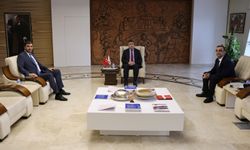 Vakıf Katılım Bankası’ndan NEVÜ Rektörü Aktekin’e Ziyaret