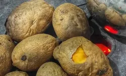 Nevşehir’de Nostalji Tüten Lezzet: Sobada Patates