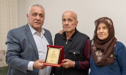 Göreme’de Hayırsevere Anlamlı Plaket
