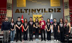 Altınyıldız Koleji Fen ve Anadolu Lisesi Öğrencilerinden Satranç Turnuvalarında Çifte Kupa