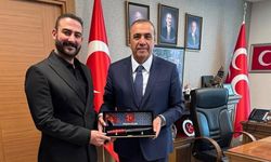 İş İnsanı Emin Koçak’tan MHP Genel Sekreter Yardımcısı Vahit Kayrıcı’ya Ziyaret