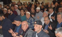 Berat Gecesi’nde Nevşehir’de Eller Semaya Kalktı