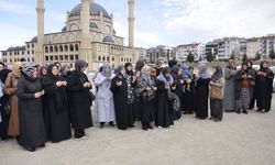 Nevşehir’den 33 Günlük Ramazan Umresine 21 Kişi Dualarla Uğurlandı