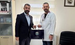 Nevşehir’de Yılın Hekimi Gururu: Hasan Keskin’e Çifte Ödül