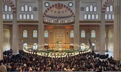 Nevşehir’de Kadınlara Özel Kadir Gecesi Programı Düzenlendi