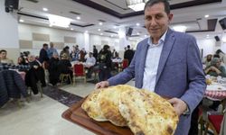 Ankara’daki Şahinefendililer İftarda Buluştu: Ekmeği Ürgüp’ten