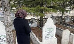 Nevşehir’de arefe günü mezarlıklara ziyaretçi akını