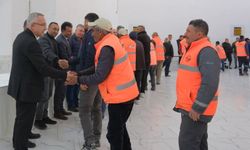 Gülşehir Belediye Başkanı Erkan Çiftci, Personeli İle Bayramlaştı