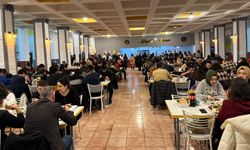 Altınyıldız Koleji Fen ve Anadolu Lisesi Velileri İftar Yemeğinde Buluştu