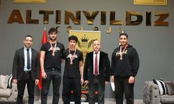 Boks Müsabakalarında Nevşehir Şampiyonu Altınyıldız Koleji Fen ve Anadolu Lisesi