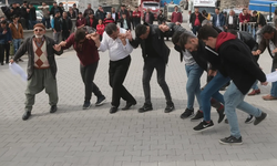 Nevşehirli 85’lik Dede Halayda Gençlere Meydan Okuyor