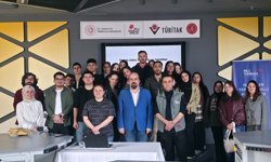 Yapay Zekâ: Fırsatlar ve Tehditler Söyleşisi Yoğun İlgiyle Gerçekleştirildi