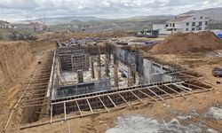 Avanos’ta 16 Derslikli TOKİ İlkokulu İnşaatı Sürüyor