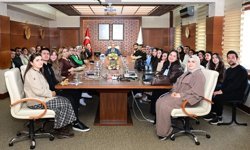 Öğrenciler Sordu Nevşehir Valisi Fidan Cevapladı