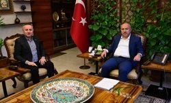 Ortahisar Dünya Ağına Katıldı: Cittaslow Sertifikasıyla Valiye Ziyaret