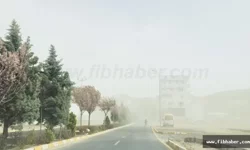 Nevşehir’de Gökyüzü Toz Bulutuyla Kaplandı