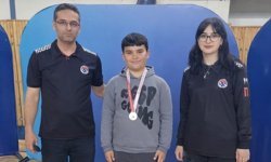 Avanos’ta 23 Nisan Satranç Turnuvası: Alper Tunga Öz’den Büyük Başarı