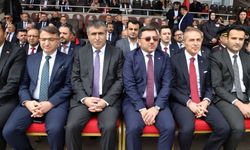 Rektör Aktekin "19 Mayıs Atatürk'ü Anma, Gençlik ve Spor Bayramı" Kutlama Programına Katıldı