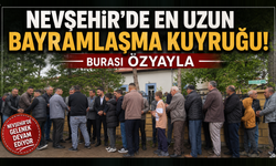 Nevşehir Özyayla Köyü’nde Uzun Bayramlaşma Kuyruğu Oluştu
