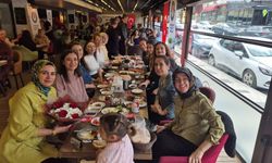 Nevşehir'de Eğitimci Anneler Anneler Günü Kahvaltısında Buluştu