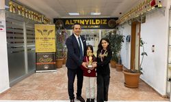Altınyıldızlı Öğrencilerden Teniste Gururlandıran Başarı