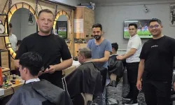 Nevşehir’de Arife Günü Berberlerde Bayram Mesaisi