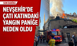 Nevşehir'de 3 Katlı Binanın Çatısında Korkutan Yangın