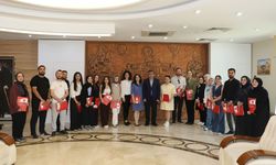 Rektör Aktekin TÜBİTAK Başarılarından Dolayı İç Mimarlık Bölümünü Tebrik Etti