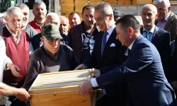 Nevşehir’de 100 Üreticiye 300 Arılı Kovan Dağıtıldı
